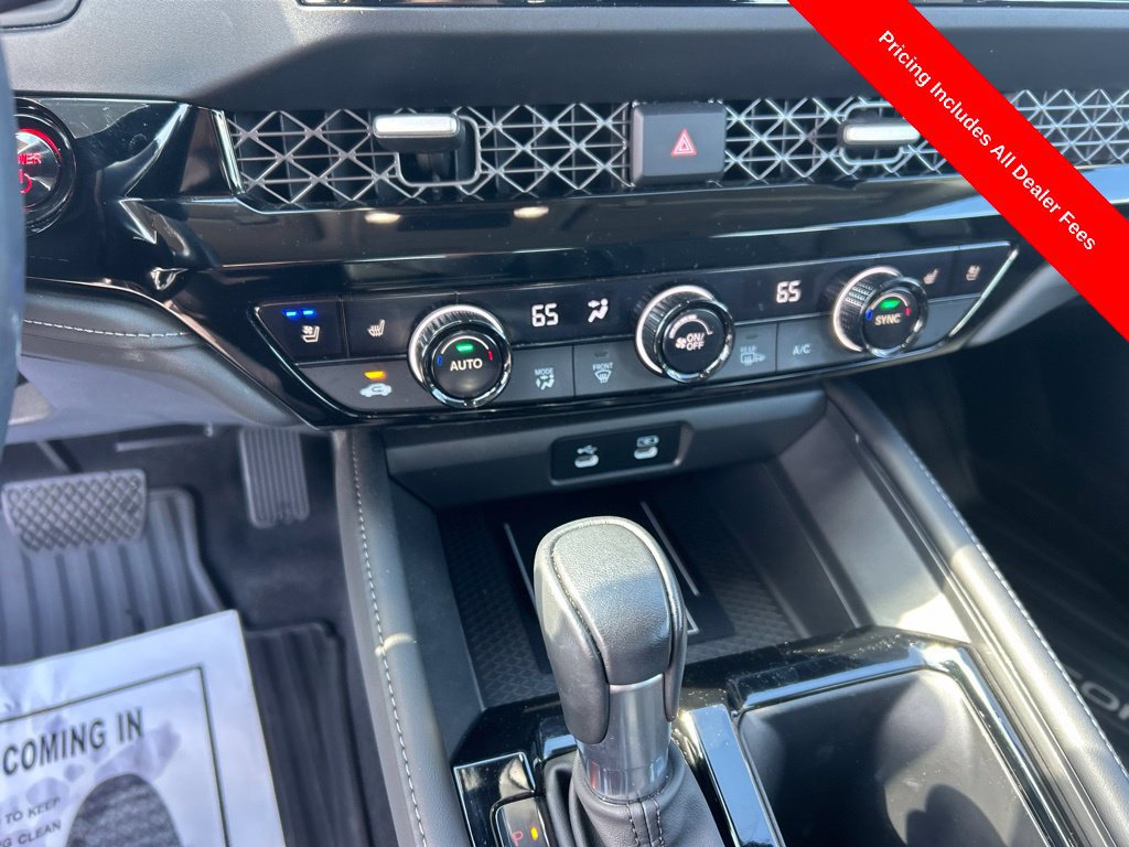 Used 2024 Honda Accord Touring image 12