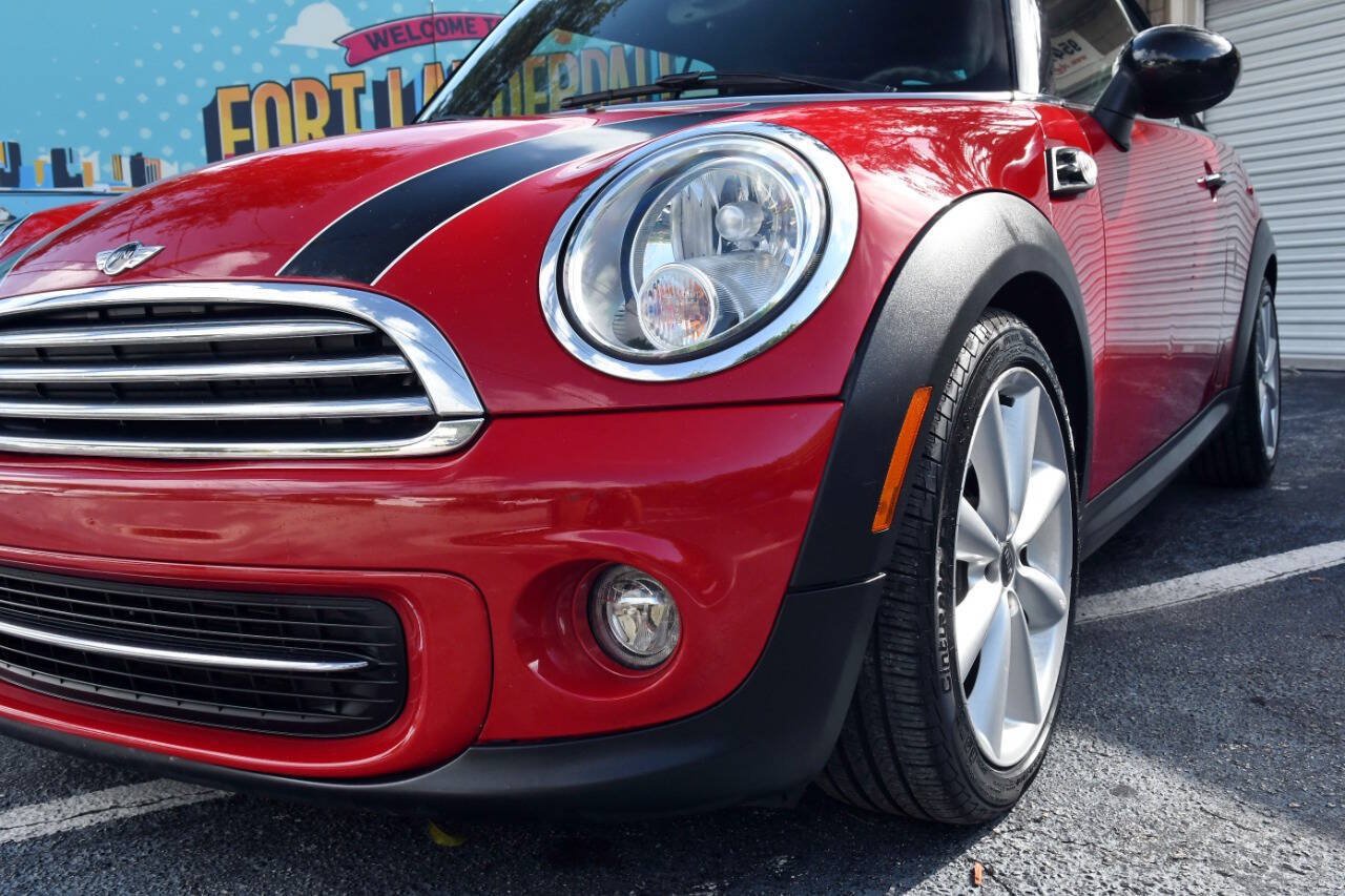 Used 2015 MINI Cooper Convertible w/ Sport Package FWD image 5