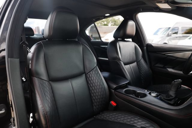 Used 2018 INFINITI Q50 Red Sport 400 w/ Sensory Package (Sport) RWD image 19