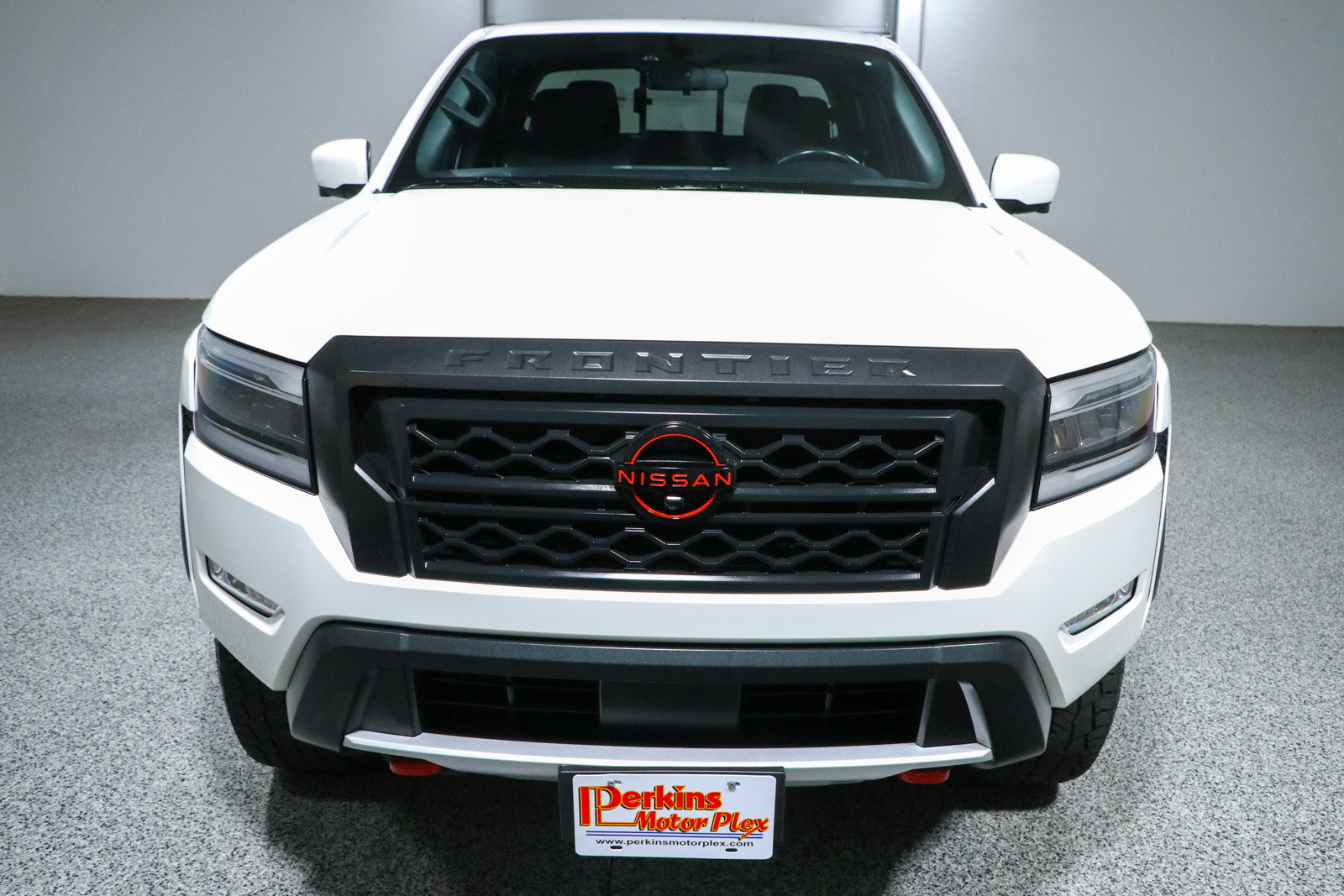 Used 2023 Nissan Frontier PRO-4X w/ Pro Convenience Package AWD/4WD image 4