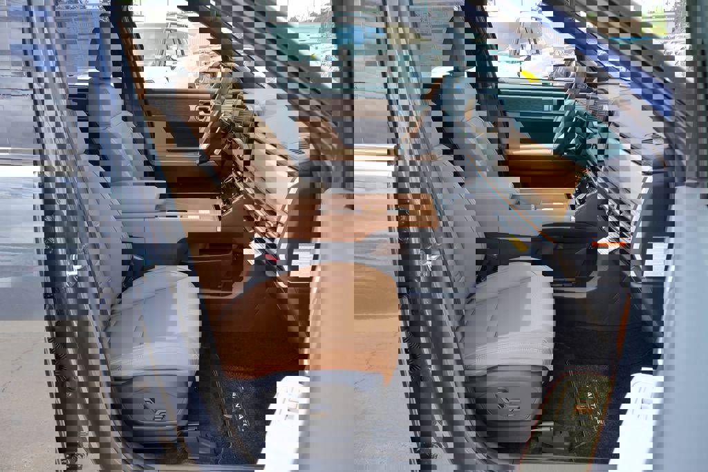 New 2026 Hyundai Santa Fe Calligraphy image 8