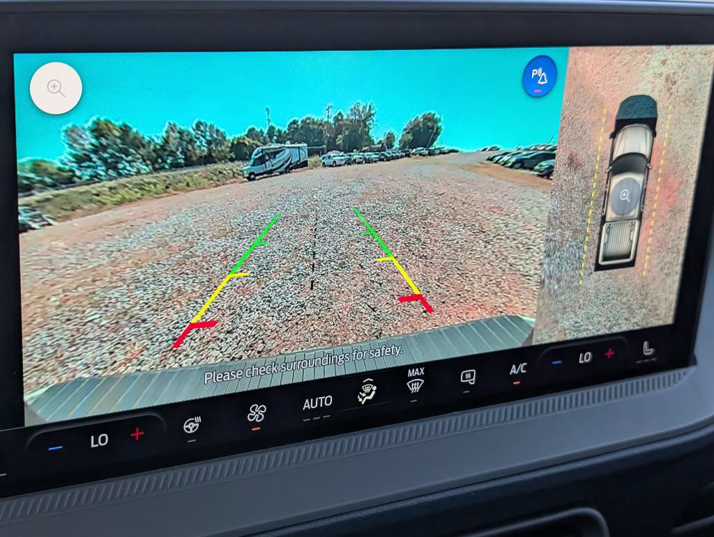 Used 2025 Ford Maverick Lobo AWD/4WD image 18