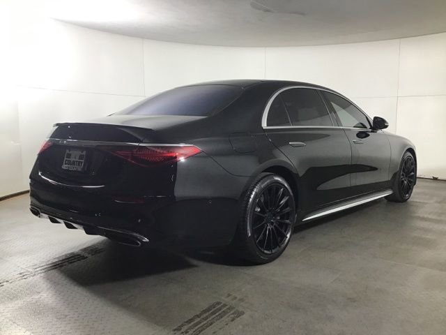 Used 2022 Mercedes-Benz S 580 4MATIC Sedan image 7