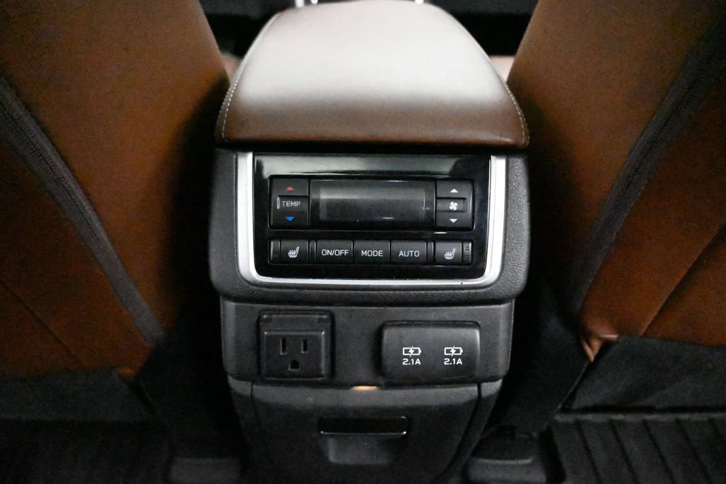 Used 2019 Subaru Ascent Touring w/ Popular Package #2A AWD/4WD image 22