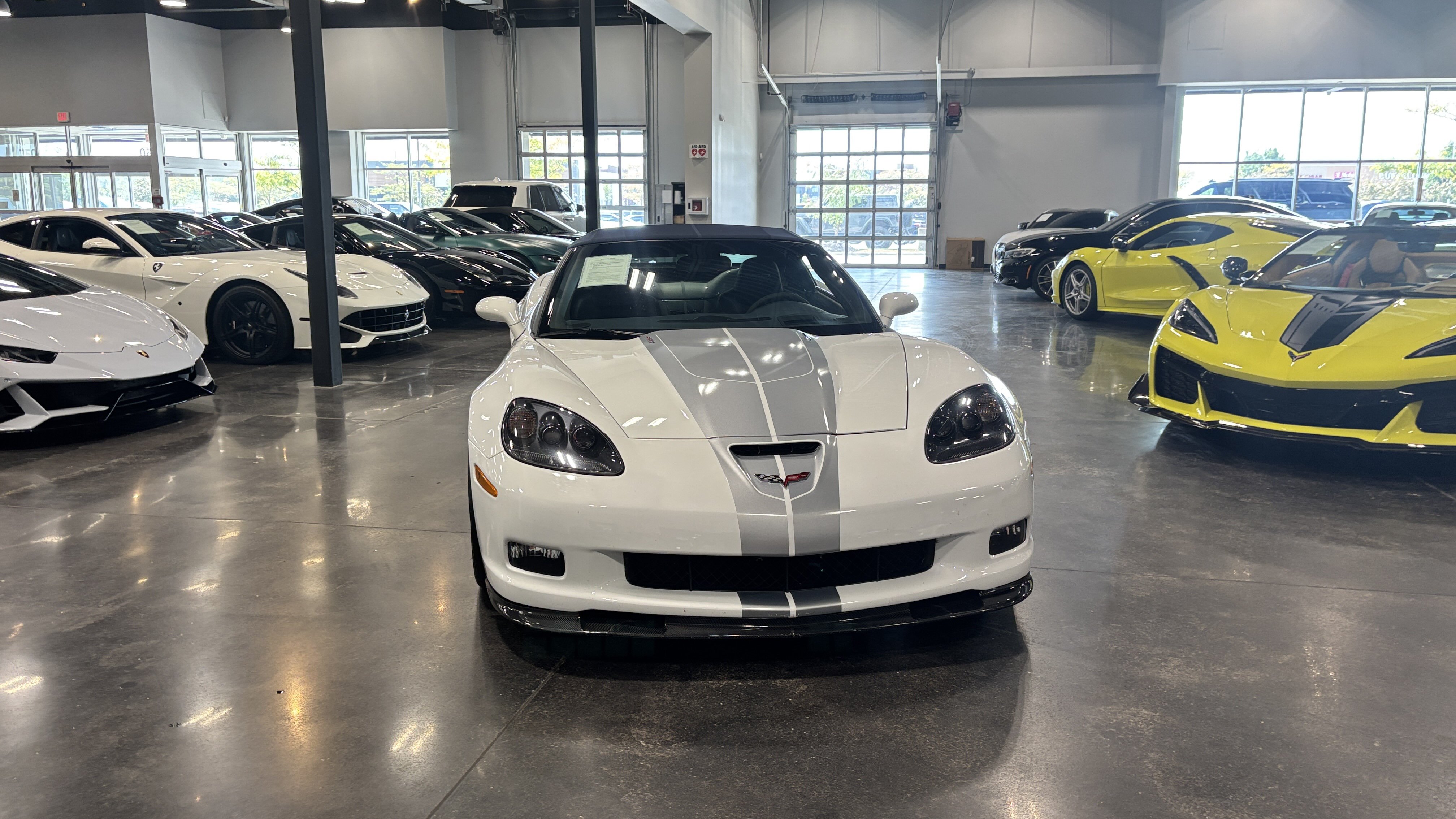 Used 2013 Chevrolet Corvette 427 w/ 1SC Preferred Equipment Group RWD image 2