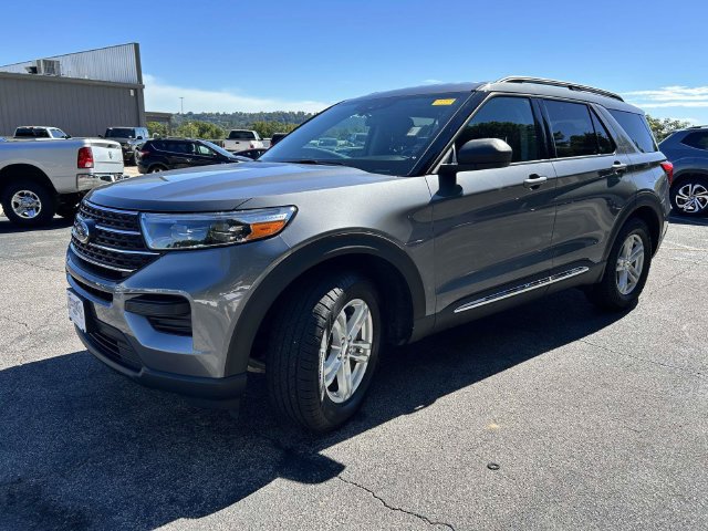 Certified 2022 Ford Explorer XLT RWD image 11