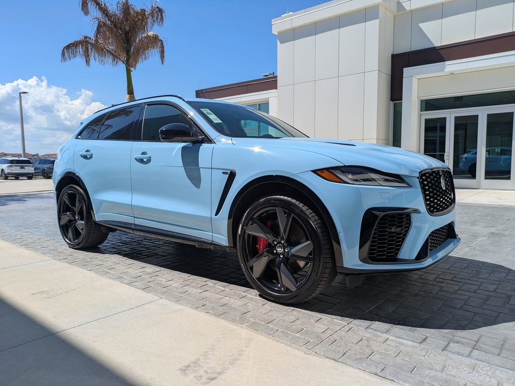 New 2026 Jaguar F-PACE SVR image 3