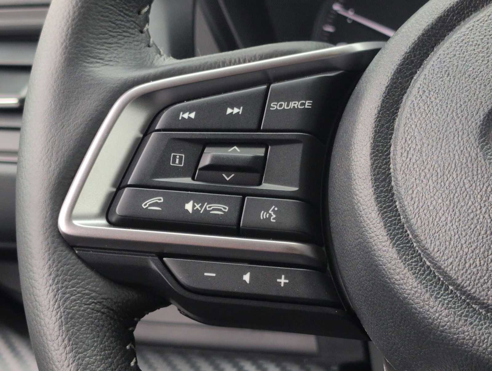 Certified 2026 Subaru Ascent Premium image 23