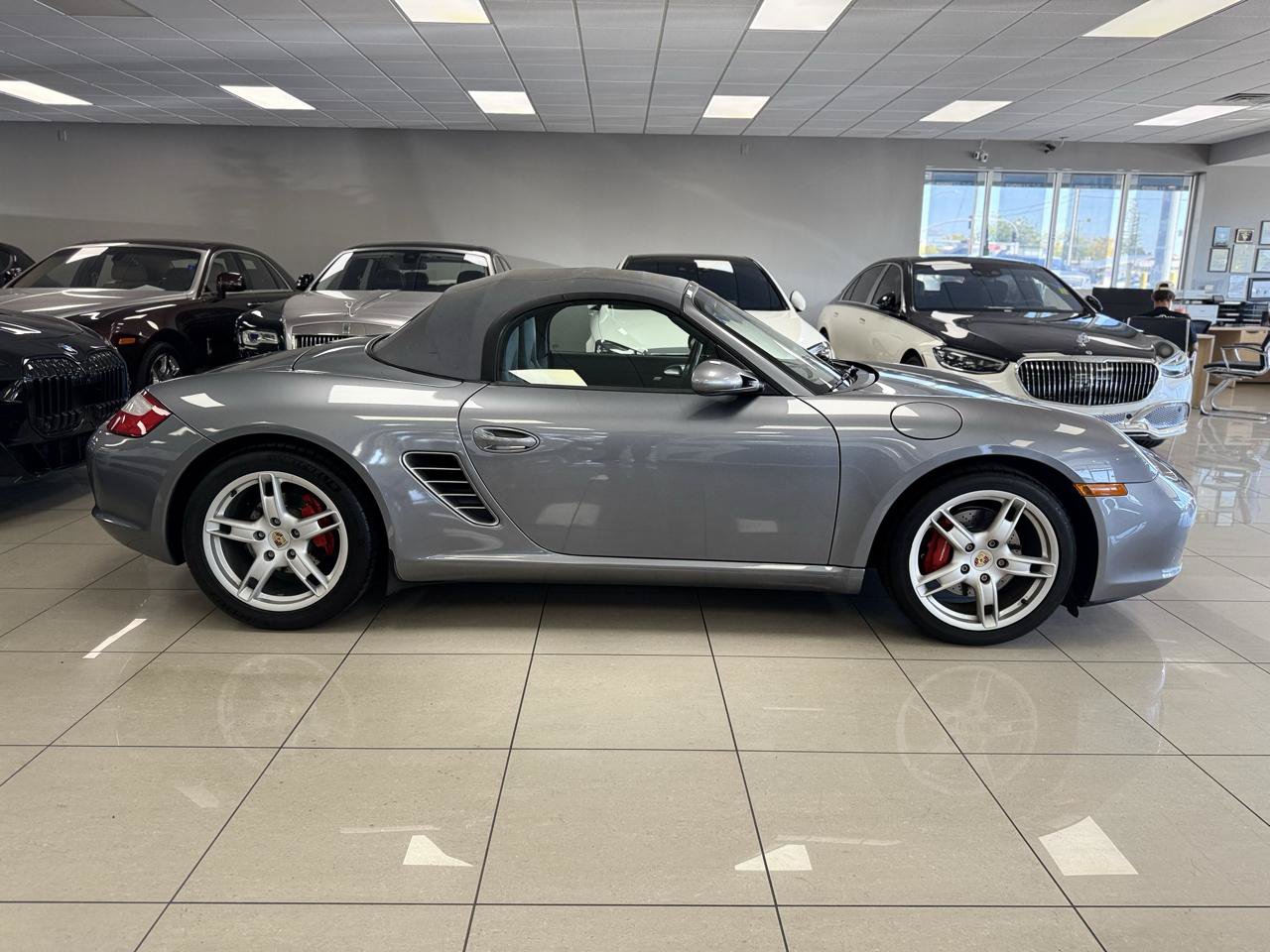 Used 2005 Porsche Boxster S RWD image 6