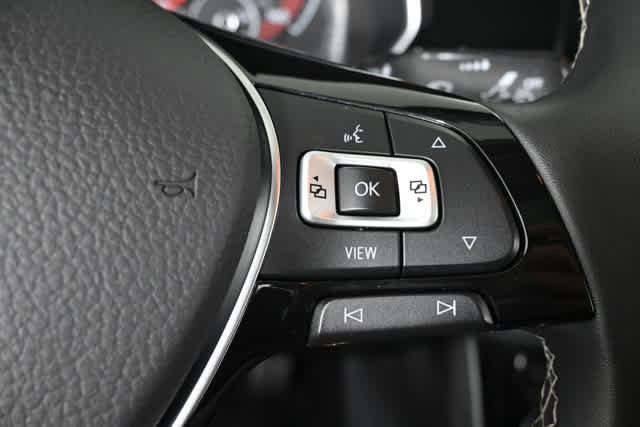 Used 2021 Volkswagen Jetta SE image 21