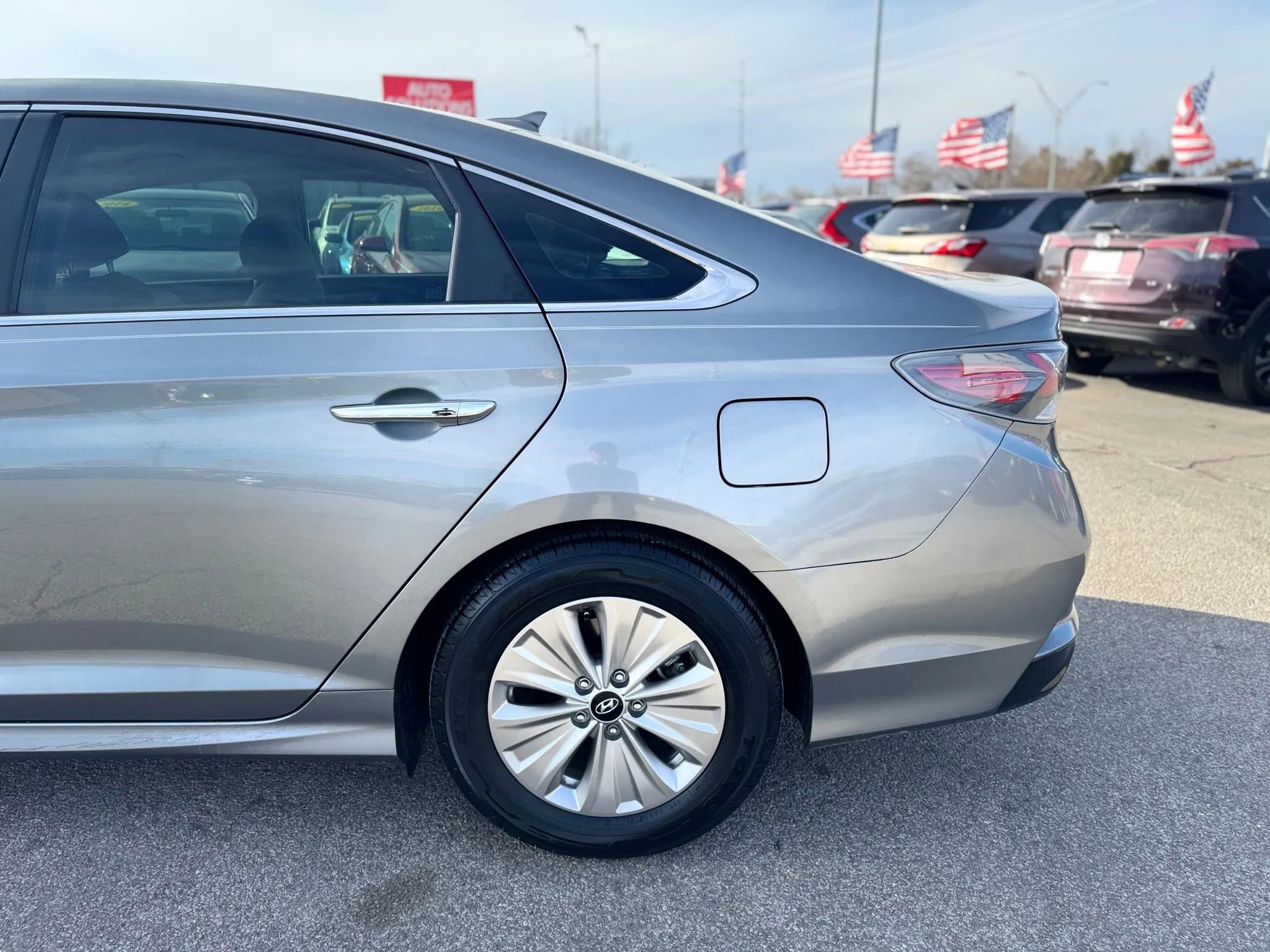 Used 2018 Hyundai Sonata SE FWD image 29