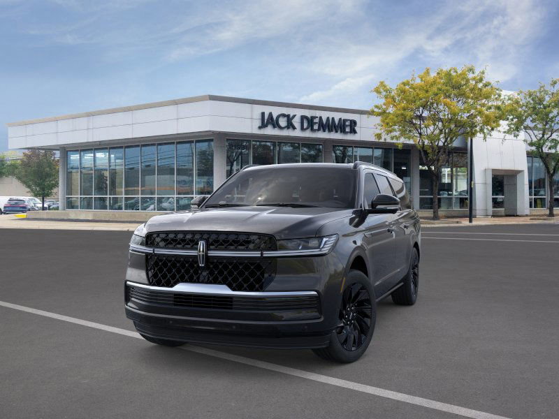New 2026 Lincoln Navigator L Reserve w/ Jet Appearance Package image 2
