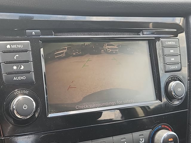 Used 2018 Nissan Rogue S AWD/4WD image 12