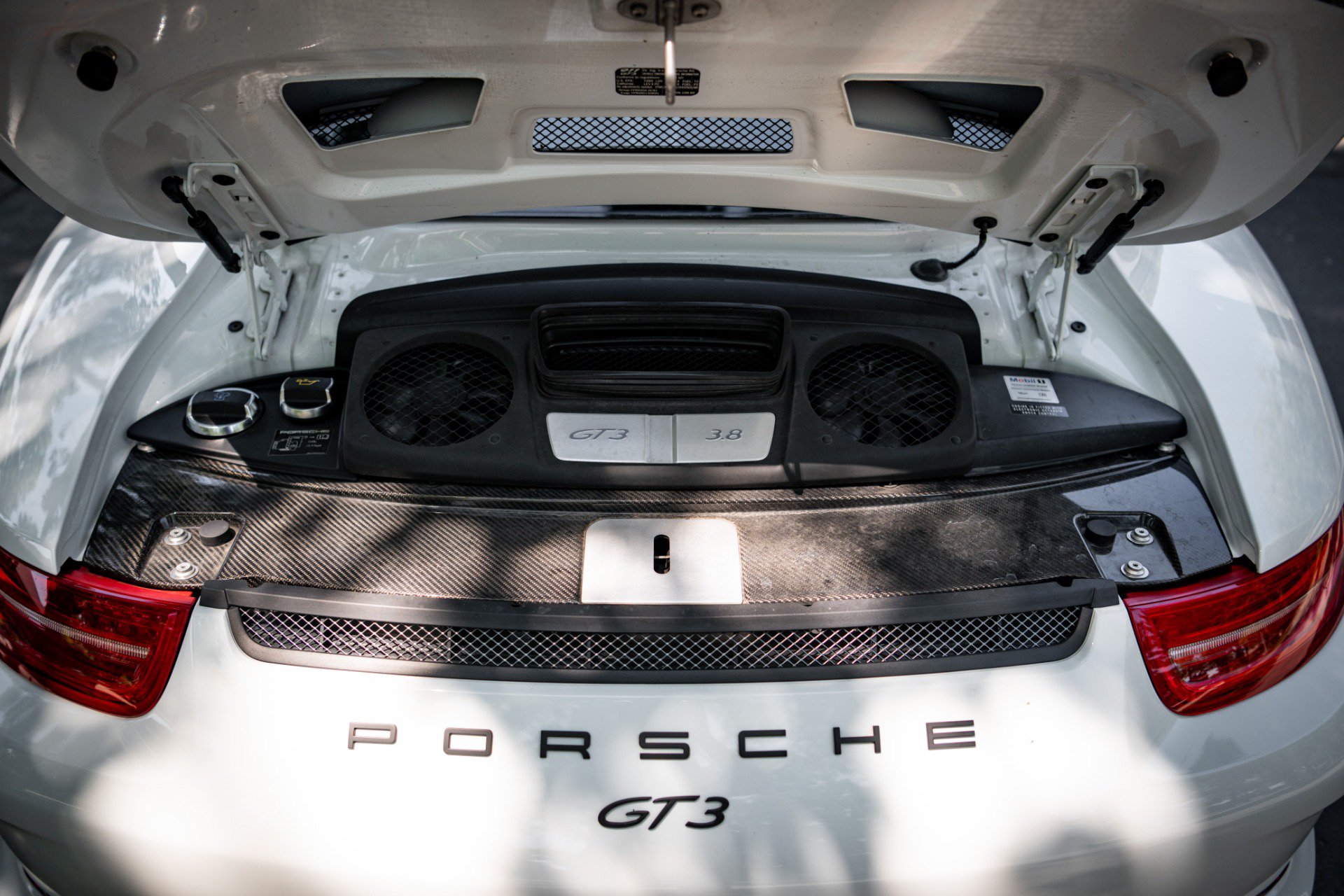Used 2015 Porsche 911 GT3 RWD image 47