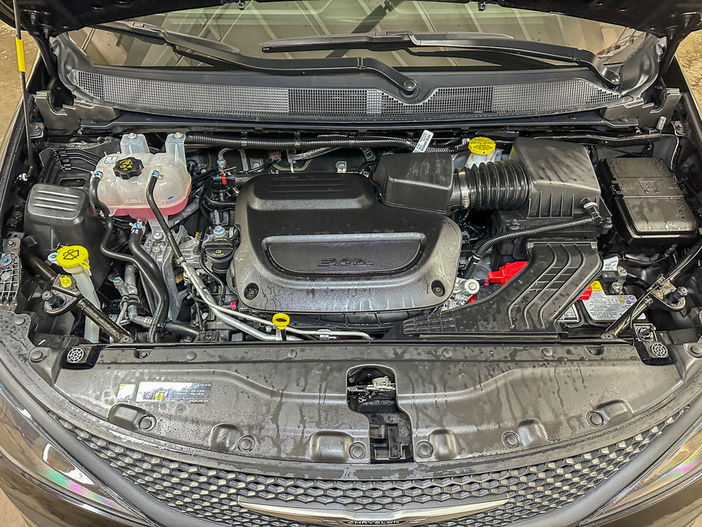 New 2026 Chrysler Voyager LX FWD image 47