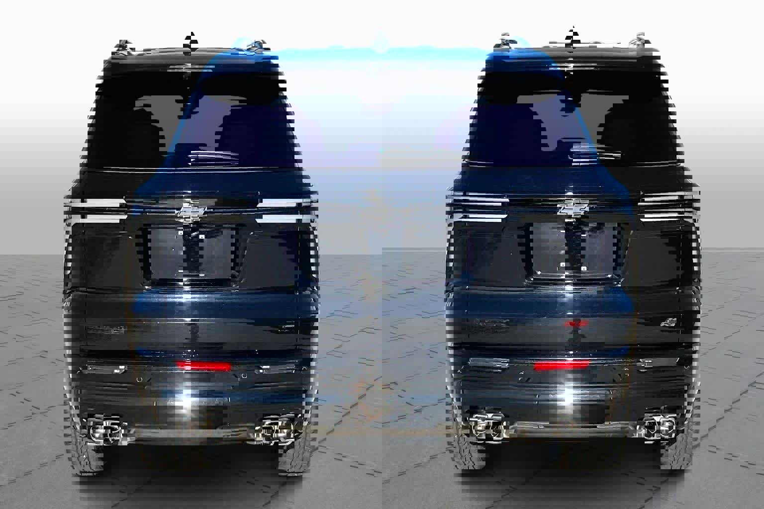 Used 2024 Chevrolet Traverse RS w/ LPO, Floor Liner Package image 5