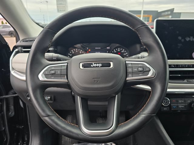 Used 2022 Jeep Compass Limited AWD/4WD image 19
