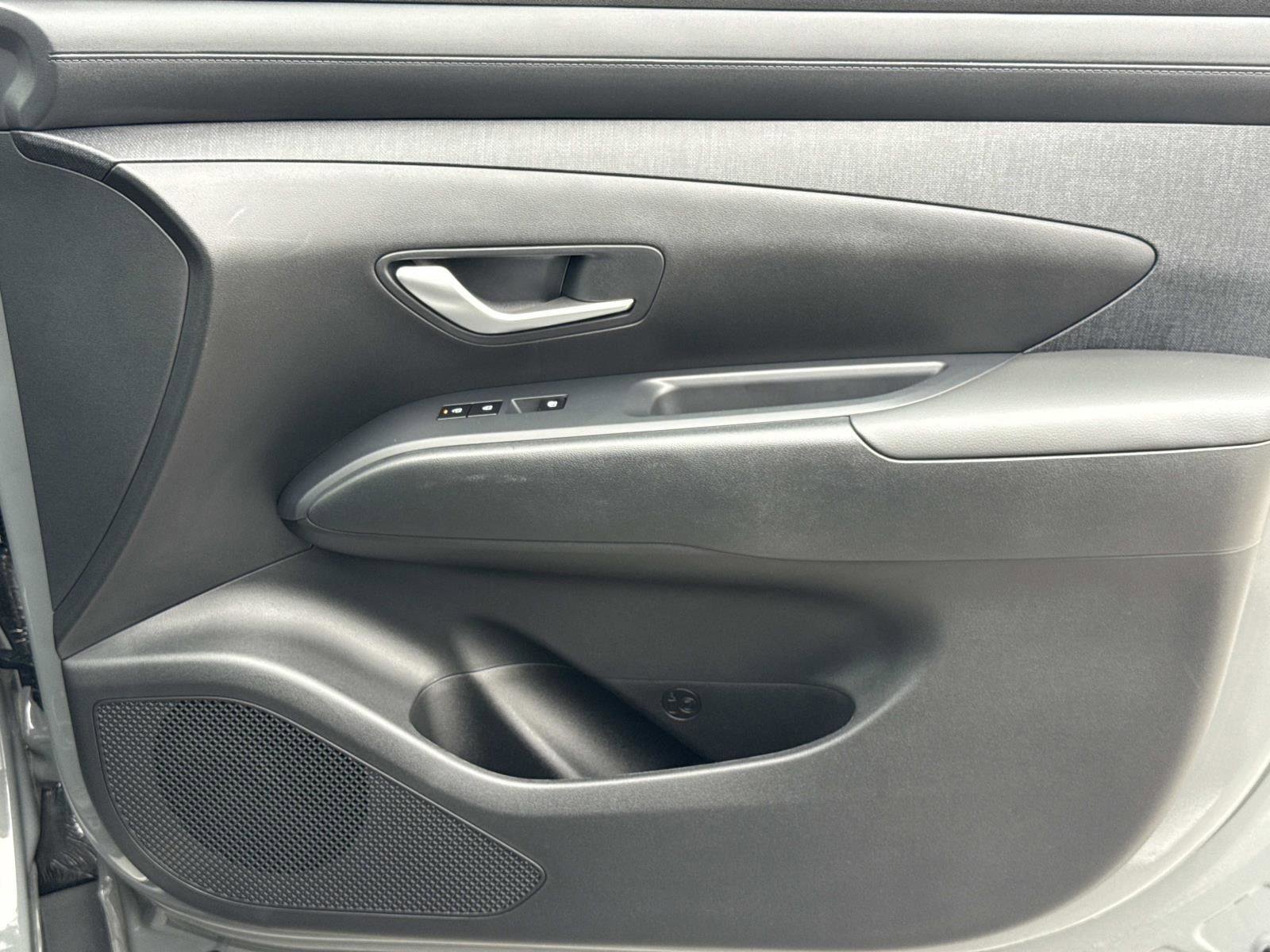 Used 2025 Hyundai Tucson SEL image 18