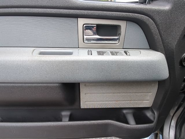 Used 2011 Ford F150 XLT AWD/4WD image 11