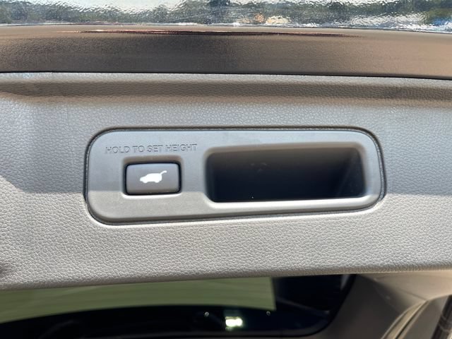 Used 2024 Honda Pilot Elite image 33