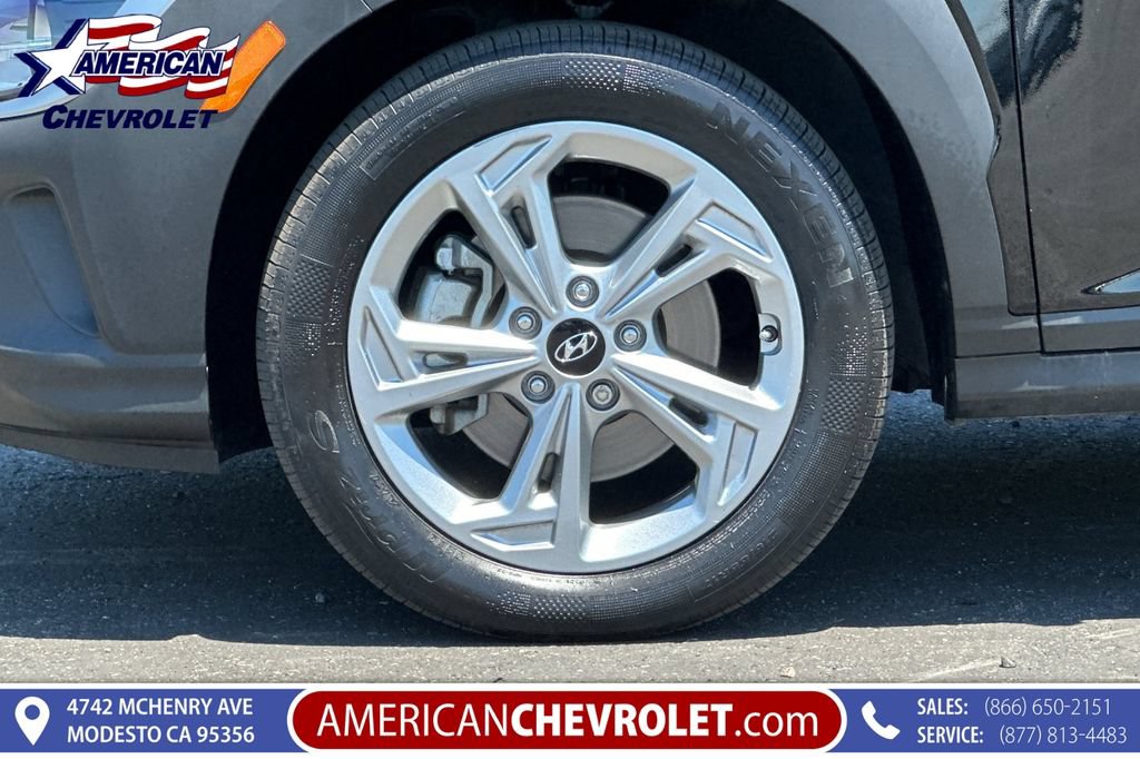 Used 2023 Hyundai Kona SEL w/ Cargo Package AWD/4WD image 36