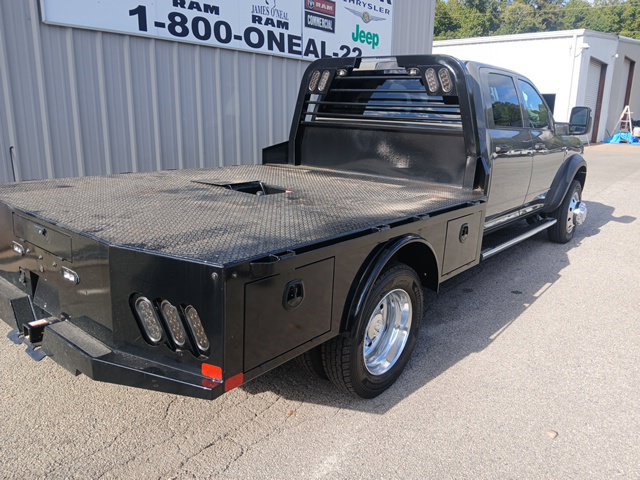 New 2027 RAM 4500 Tradesman w/ Chrome Appearance Group AWD/4WD image 3