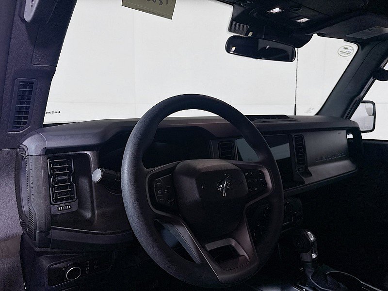 New 2026 Ford Bronco 2-Door w/ Sasquatch Package AWD/4WD image 9
