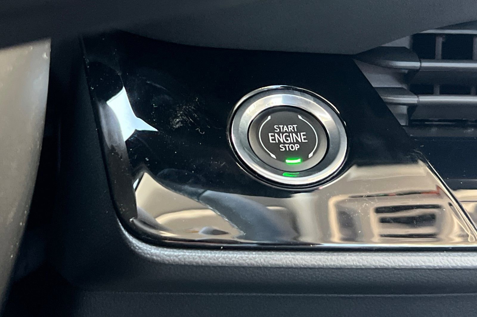 New 2026 Buick Envision Sport Touring image 22