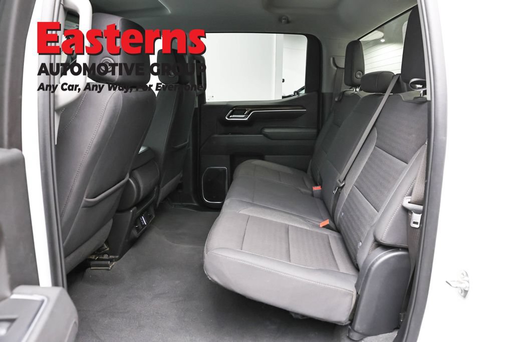Used 2025 Chevrolet Silverado 1500 LT AWD/4WD image 22