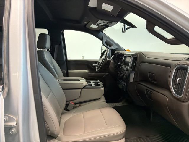 Used 2022 Chevrolet Silverado 2500 LTZ w/ Gooseneck/5TH Wheel Package image 36