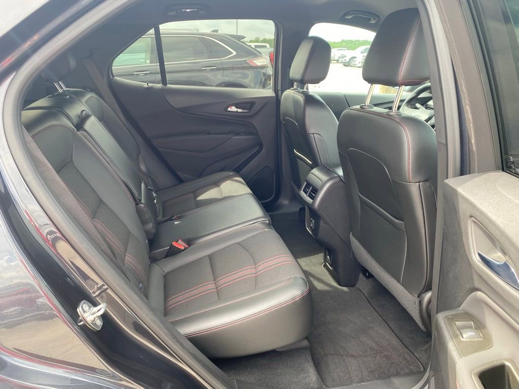 Used 2023 Chevrolet Equinox RS image 14