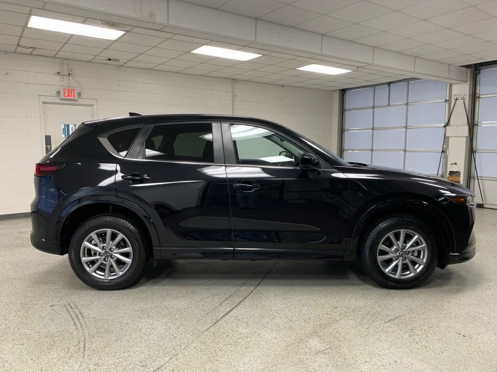 Used 2024 MAZDA CX-5 AWD 2.5 S w/ Select Package image 7