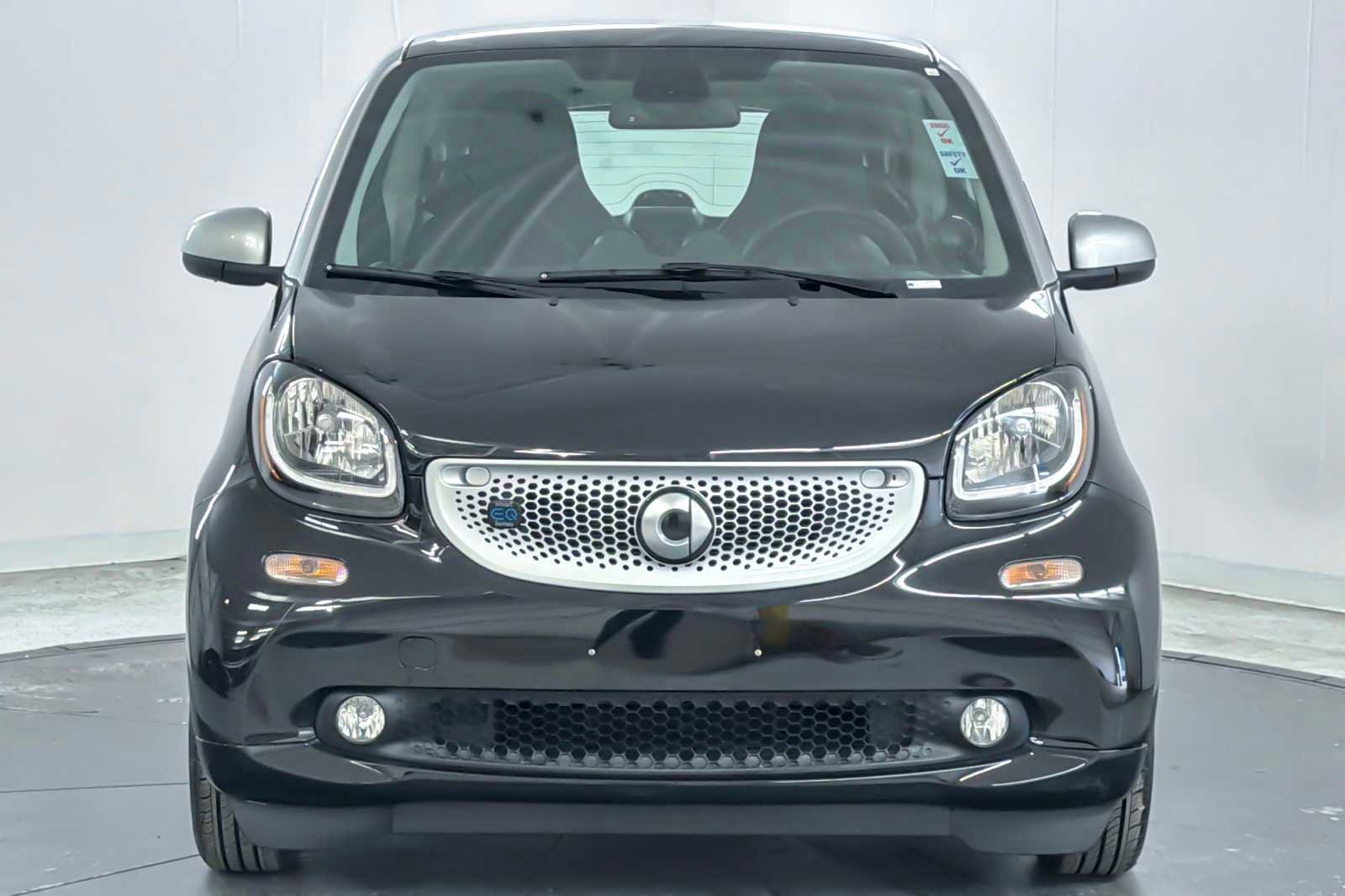 Used 2018 smart fortwo electric drive image 9