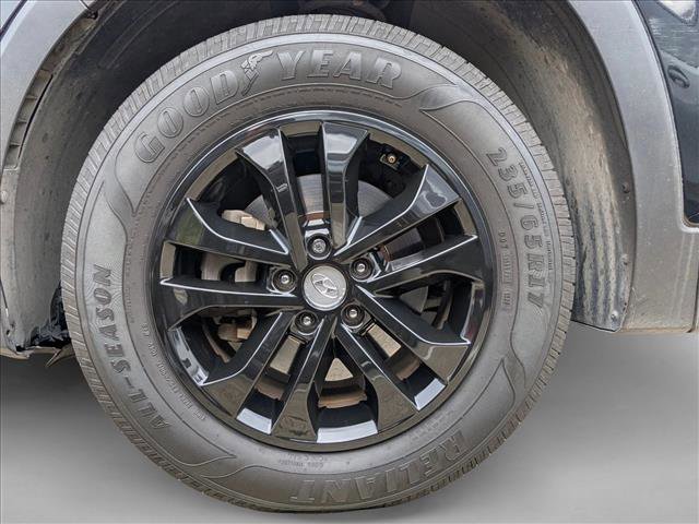 Used 2019 Hyundai Santa Fe SEL image 15