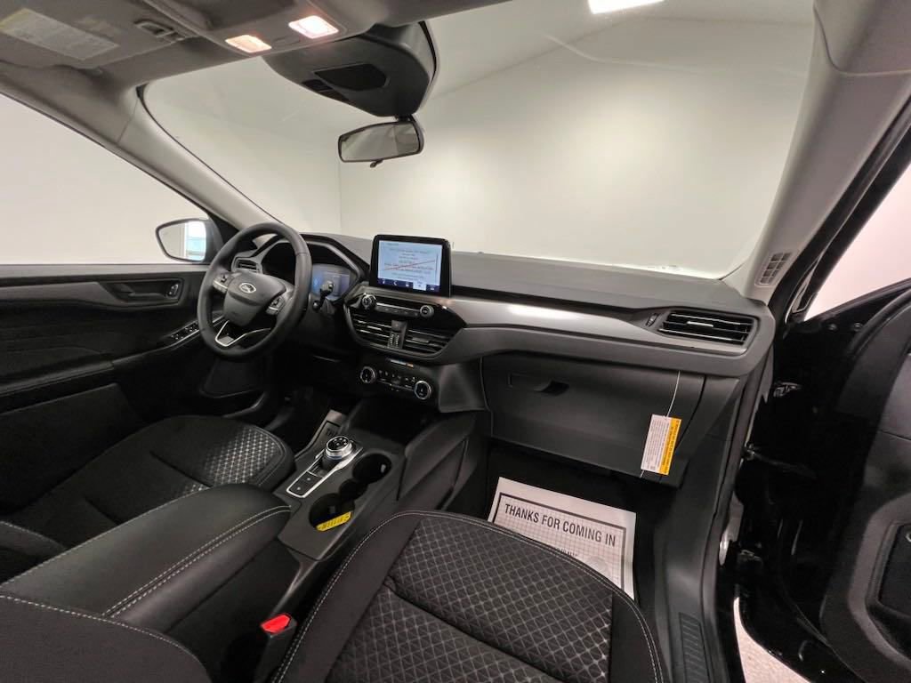 New 2024 Ford Escape Active image 17