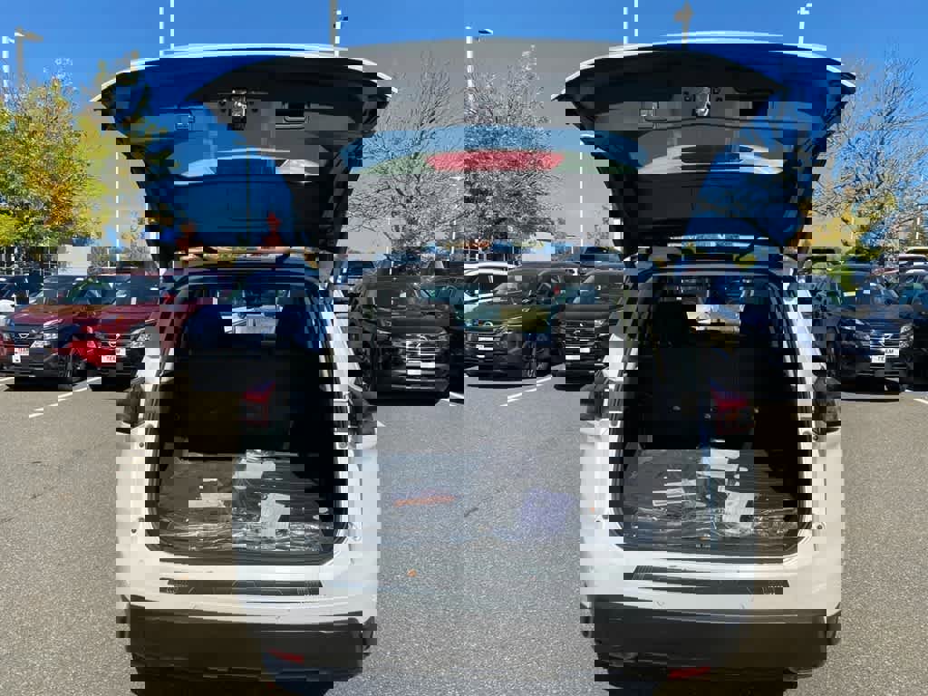 New 2026 Nissan Rogue SV image 6