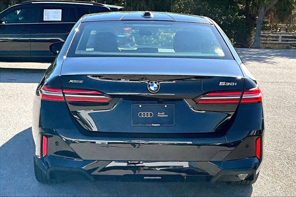 Used 2026 BMW 530i xDrive image 6