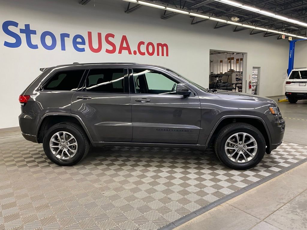 Used 2020 Jeep Grand Cherokee Altitude image 11