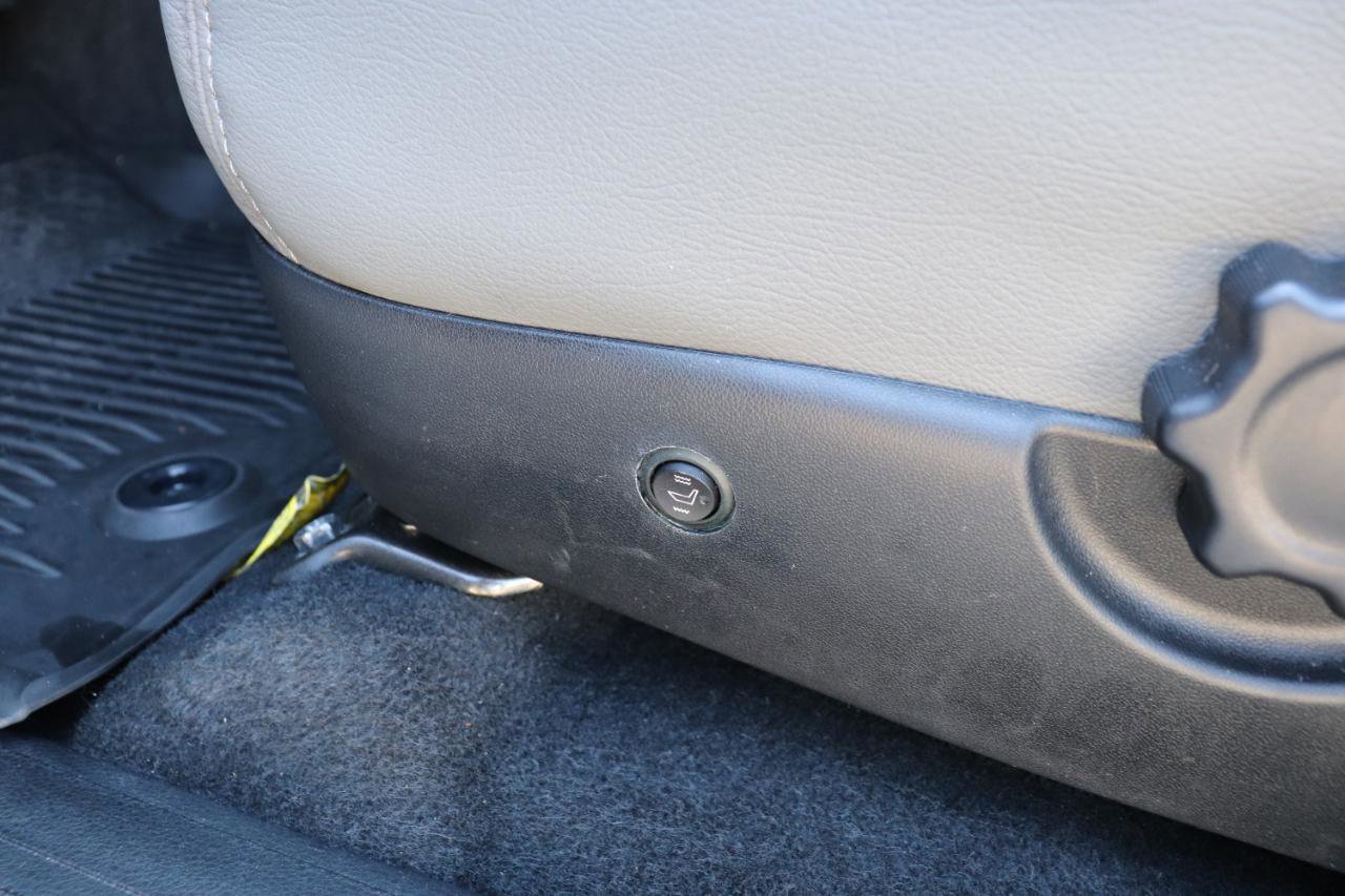 Used 2018 Toyota Tacoma TRD Sport image 49