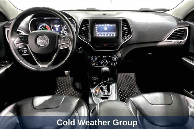 Used 2019 Jeep Cherokee Latitude Plus w/ Cold Weather Group AWD/4WD image 10