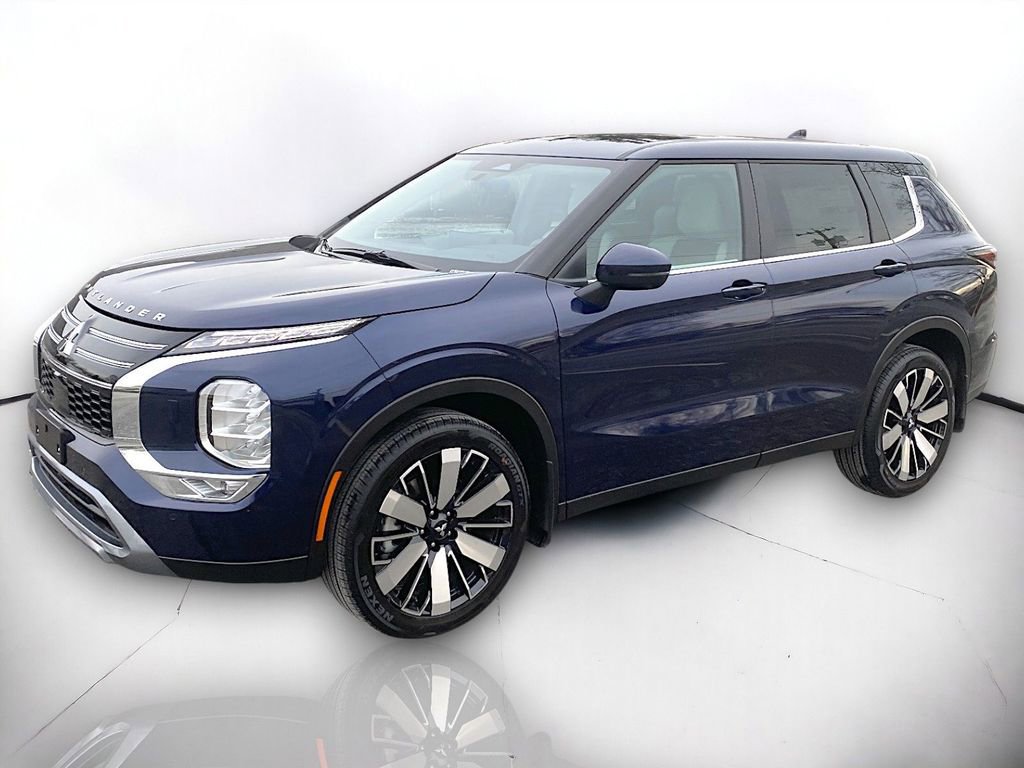 New 2026 Mitsubishi Outlander SE image 2