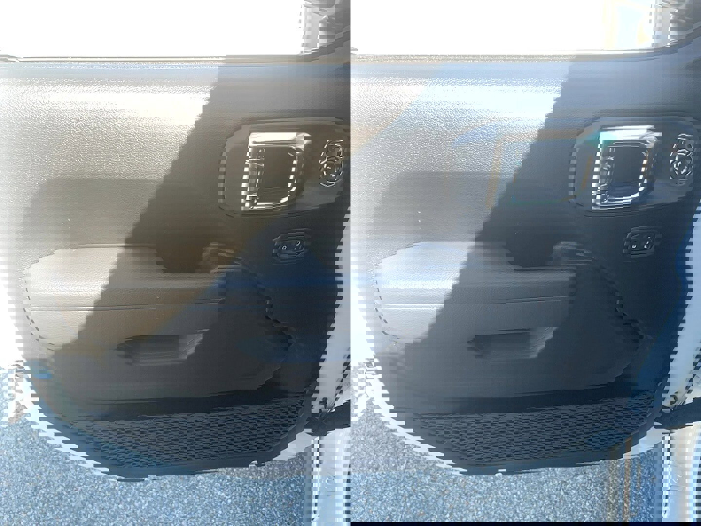 New 2025 Jeep Wrangler Unlimited Sport image 13