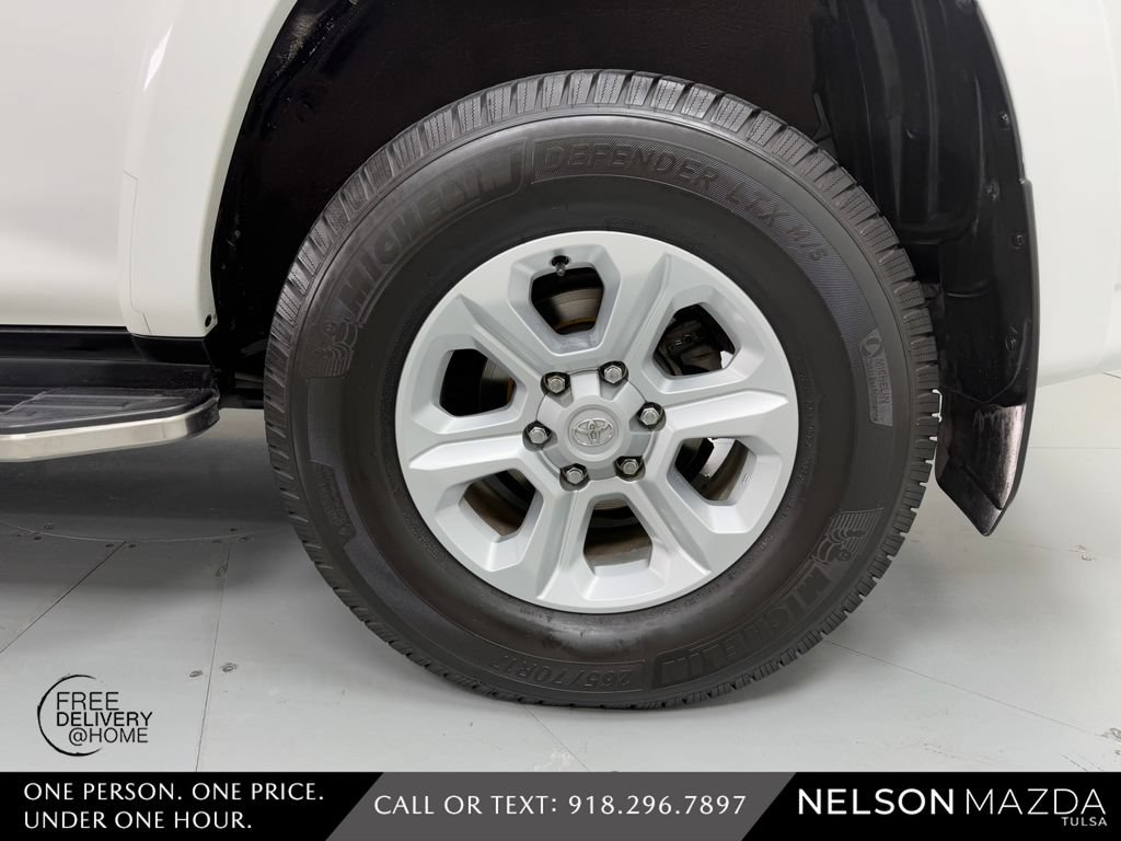 Used 2019 Toyota 4Runner SR5 Premium AWD/4WD image 12