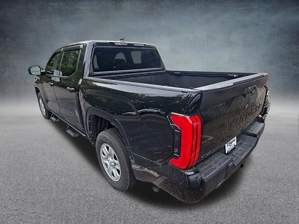 Used 2025 Toyota Tundra SR w/ SR Tow Package AWD/4WD image 8