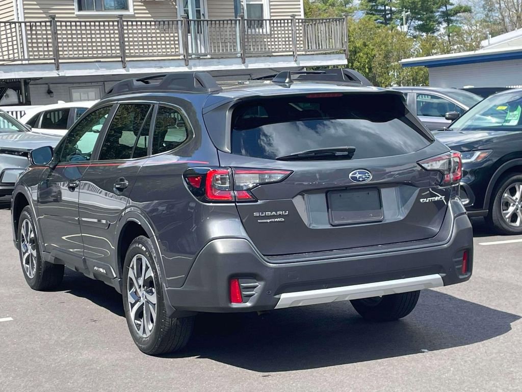 Used 2020 Subaru Outback Limited image 6