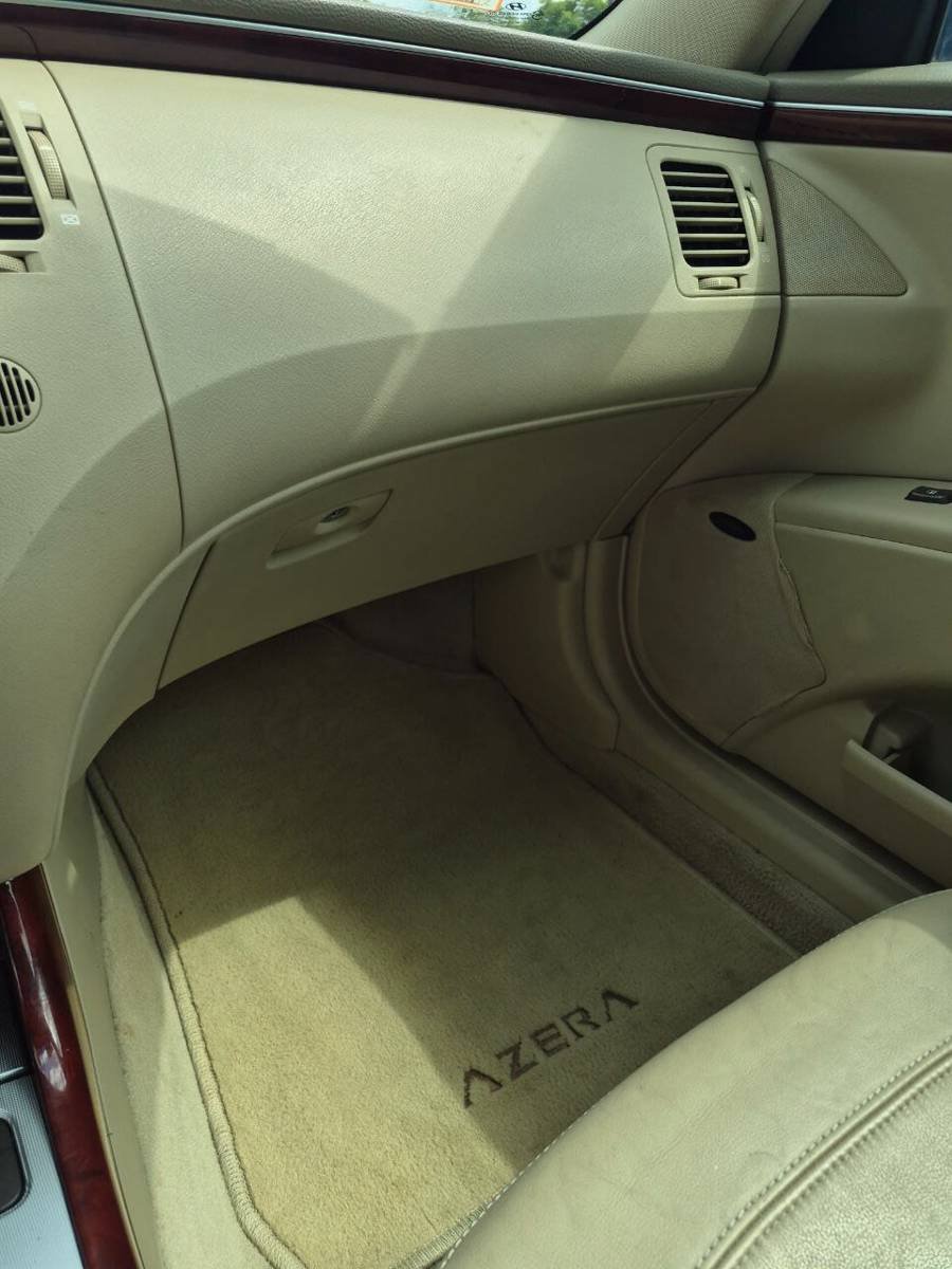 Used 2007 Hyundai Azera Limited FWD image 19