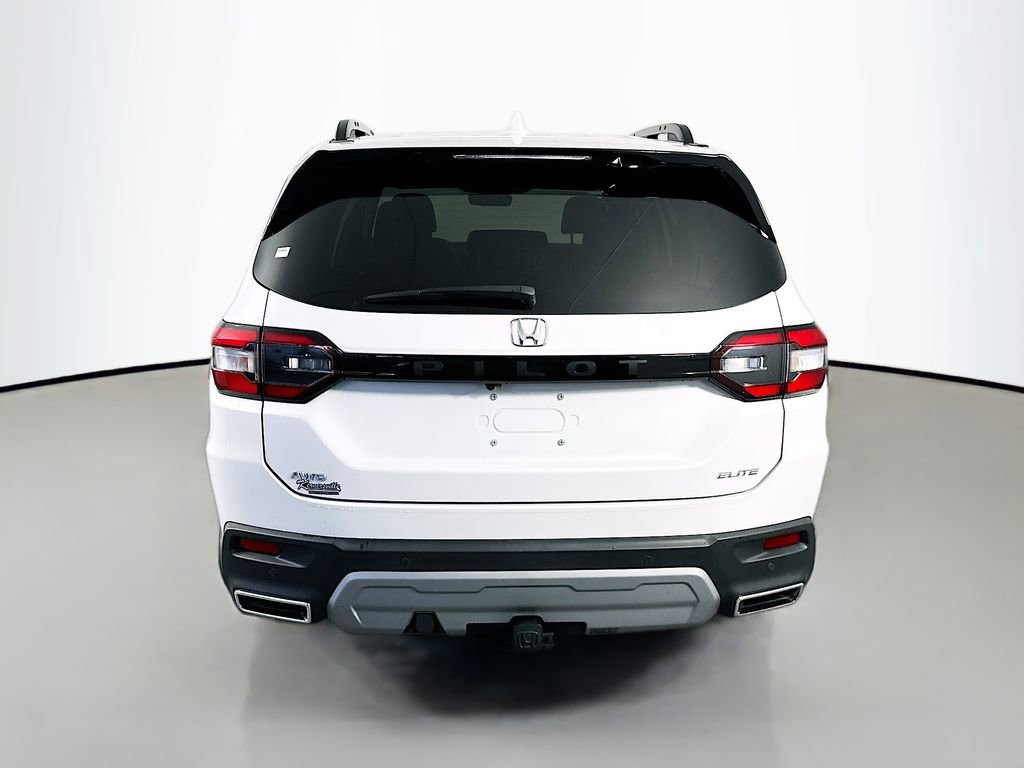 Used 2024 Honda Pilot Elite image 6