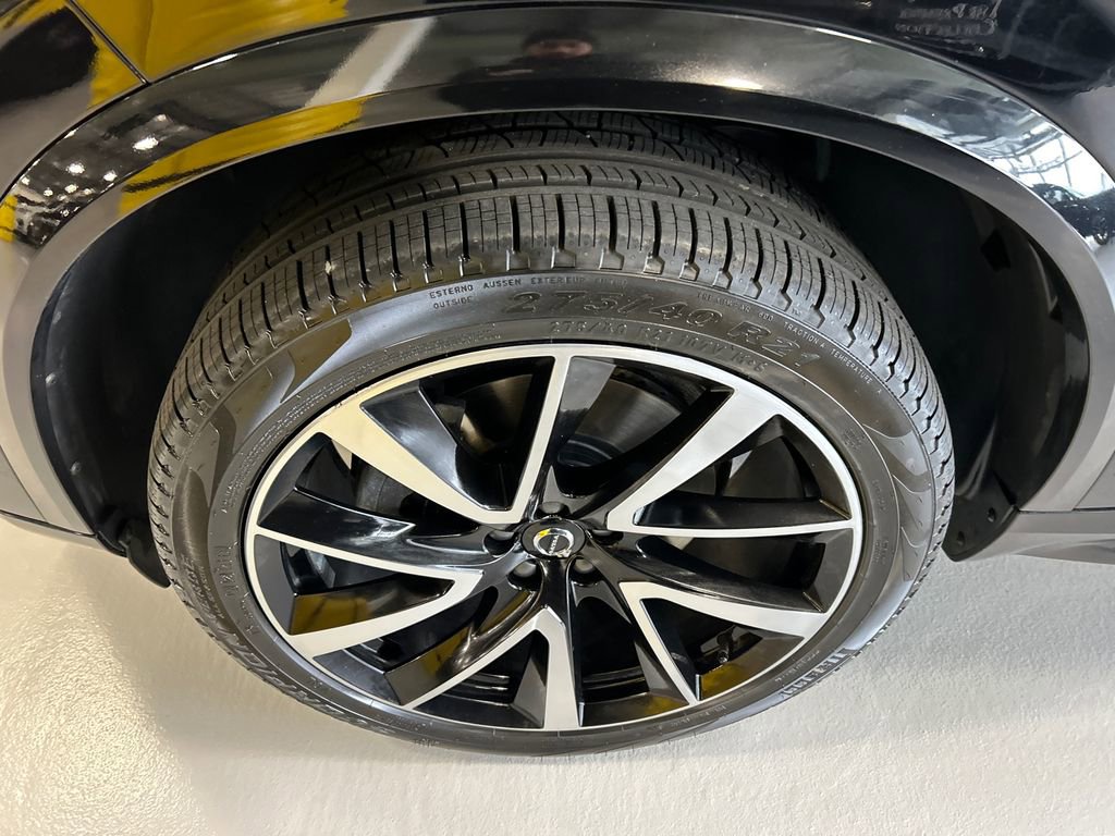 Certified 2023 Volvo XC90 B6 Plus w/ Protection Package Premier image 8