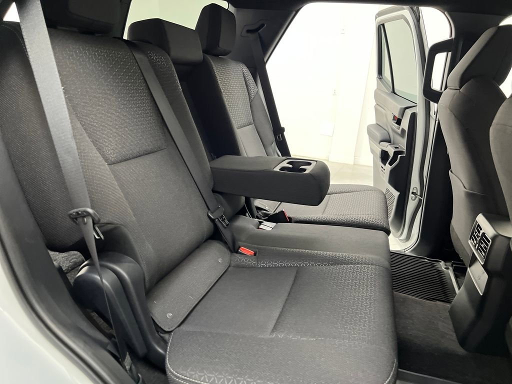 Used 2025 Toyota 4Runner SR5 image 17