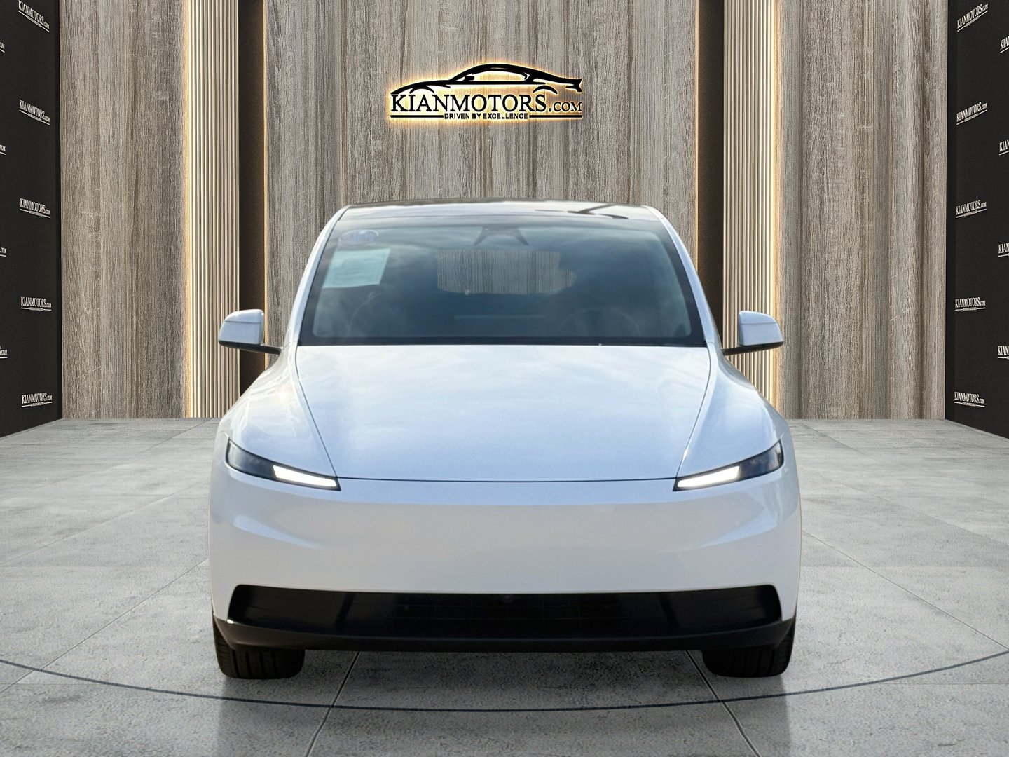 Used 2026 Tesla Model Y 2WD image 2